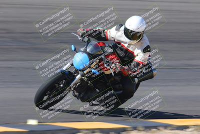 media/Nov-06-2023-Moto Forza (Mon) [[ce023d0744]]/4-Beginner Group/Session 2 (Bowl Tight Speed)/